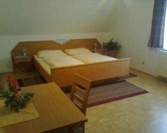 Gästehaus Freitag - Sankt Georgen - Bedroom