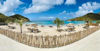 Le Domaine Anse Marcel Beach Resort - Anse-Marcel - Playa