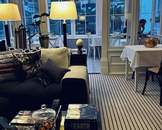 The Laindons - Hastings - Wohnzimmer