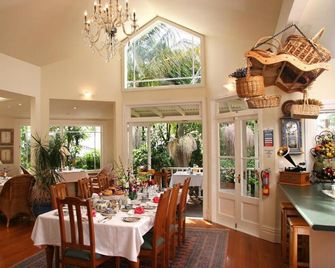 Peace and Plenty Inn - Auckland - Restaurant