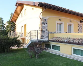 Hotel Novecento - Melfi - Edificio