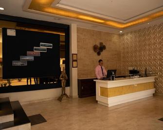 The Himalaya Park - Bhilai - Front desk