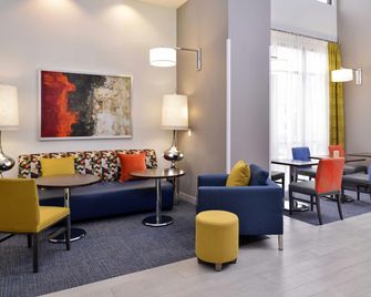 Hampton Inn & Suites Shelby - Shelby - Lounge