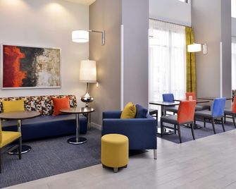Hampton Inn & Suites Shelby - Shelby - Lounge
