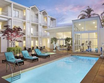 Corporate Inn Sunnyvale - סאניוייל - בריכה