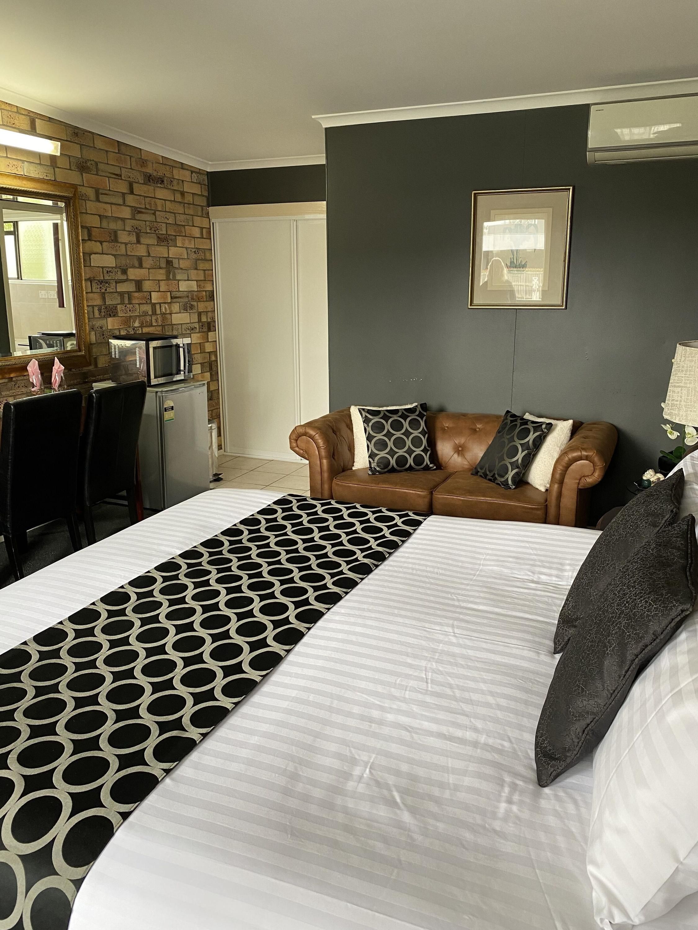 Centre Point Mid City Motor Inn - Warwick