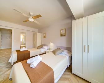 Apartamento San Lazaro a 5 Min Pabellon Principe Felipe con opcion a Parking - Zaragoza - Habitación
