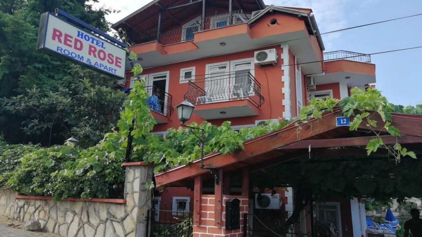 Red Rose Hotel