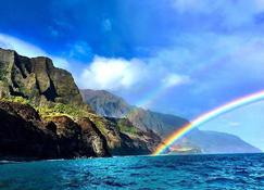 White Sand Beaches on the Sunny Westside of Kauai. - Kekaha - Playa