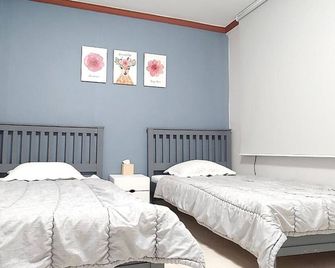 Healinghouse Peakjang - Buyeo - Habitación