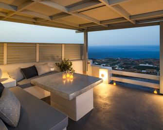 Siete Mares Luxury Suites - Imerovigli - Balcony