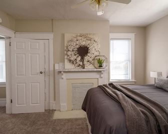 5 Min To Wvusmart Tvfull Kitchenw/D - Morgantown - Bedroom