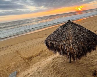 A&V Hotel Boutique - Acapulco - Strand