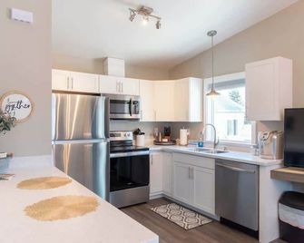 Suite 10 Downtown Palmer - Palmer - Cuisine