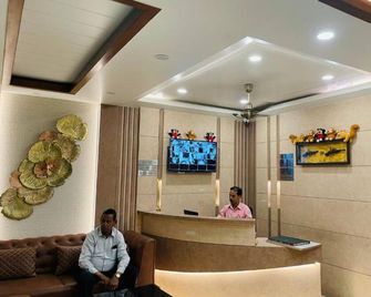 Hotel Singh Comfort Inn - Gorakhpur - Recepción