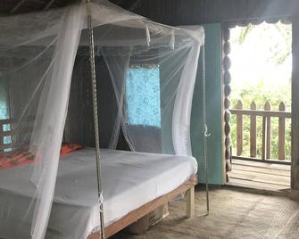 Tanna Lava View Bungalows - Lénakel - Habitación