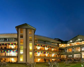 Hotel Elites - Nathia Gali - Building