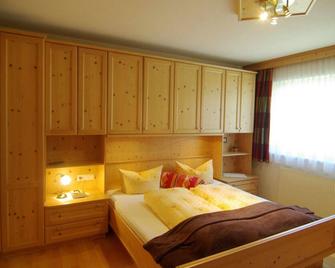 Great holiday home in Hippach with sun terrace - Hippach - Bedroom