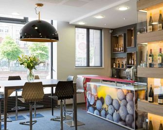 ibis Styles Strasbourg Centre Petite France - Strasburg - Bar