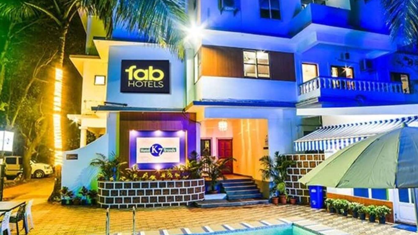 Fabhotel K7 Trends With Pool, Baga Beach