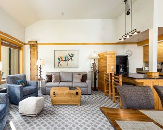 2796 Slopeside 2 Bedroom Condo by RedAwning - Keystone - Wohnzimmer