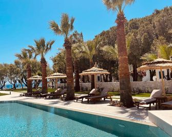 Regia Mare Beach Hotel & Spa Bodrum - Ortakent-Yahşi - Pool