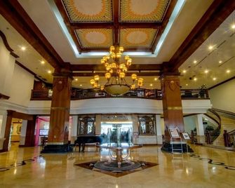 The Sunan Hotel Solo - סורקטה - לובי