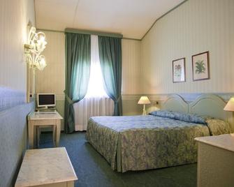 Hotel Bentivoglio Residenza D'Epoca - Bentivoglio - Bedroom