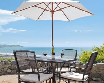 1 bedroom accommodation in Llanaber, near Barmouth - Barmouth - Innenhof