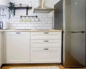 Cozy Apartment In Torrox With Wifi - Torrox - Küche