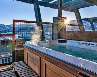 Newpark Resort - Park City