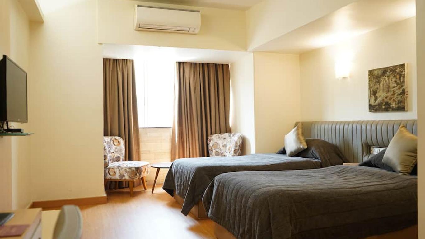 Hotel Diplomat, Colaba