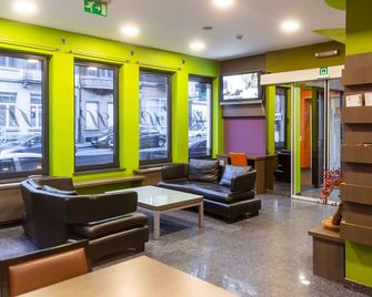 Wellness Apart Hotel - Brussels - Lobby