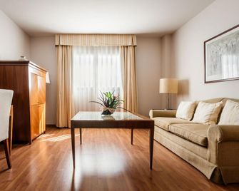 Avenida Hotel. - Almería - Stue