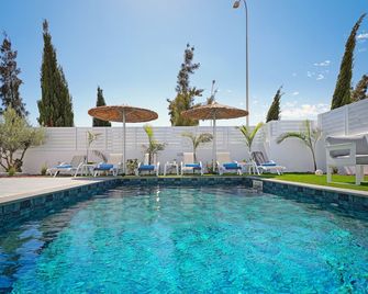 Villa Clio - 3bed All En-suite with Private Pool - Paralímni - Pool