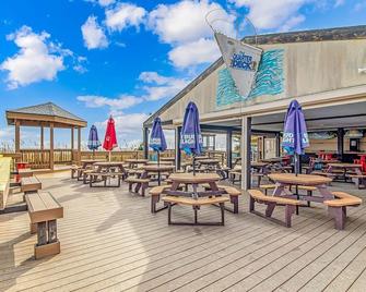 Ground Floor Condo Sleeps 6 2 Br 2 Ba Myrtle Beach Resort Unit 146a - Myrtle Beach - Patio