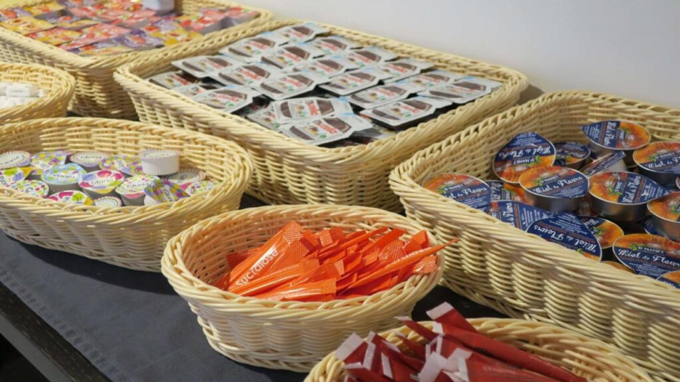 Brit Hotel La Ferte Bernard