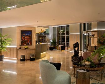 Bucharest Unirii Square - Handwritten Collection - Bucharest - Lobby