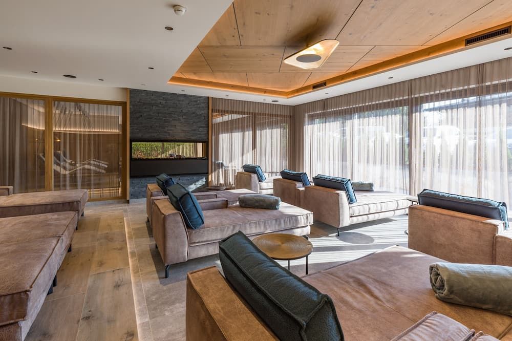 هوتل سوني 4 ستيرني سوبيريور - كيرتشبرغ ان تيرول - ردهة