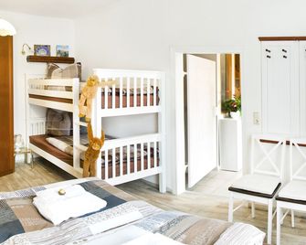 Vacation apartment zur Breiten Karthane | Elbtalaue | Kirchblick - Bad Wilsnack - Bedroom
