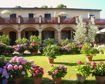 Hotel Le Renaie - San Gimignano