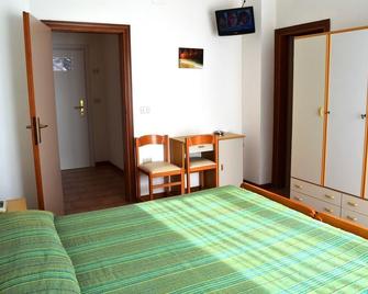 Hotel Quattro Palme - Tortoreto - Camera da letto