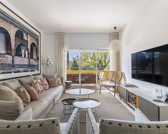 Rio Real Golf & Hotel - Marbella - Living room