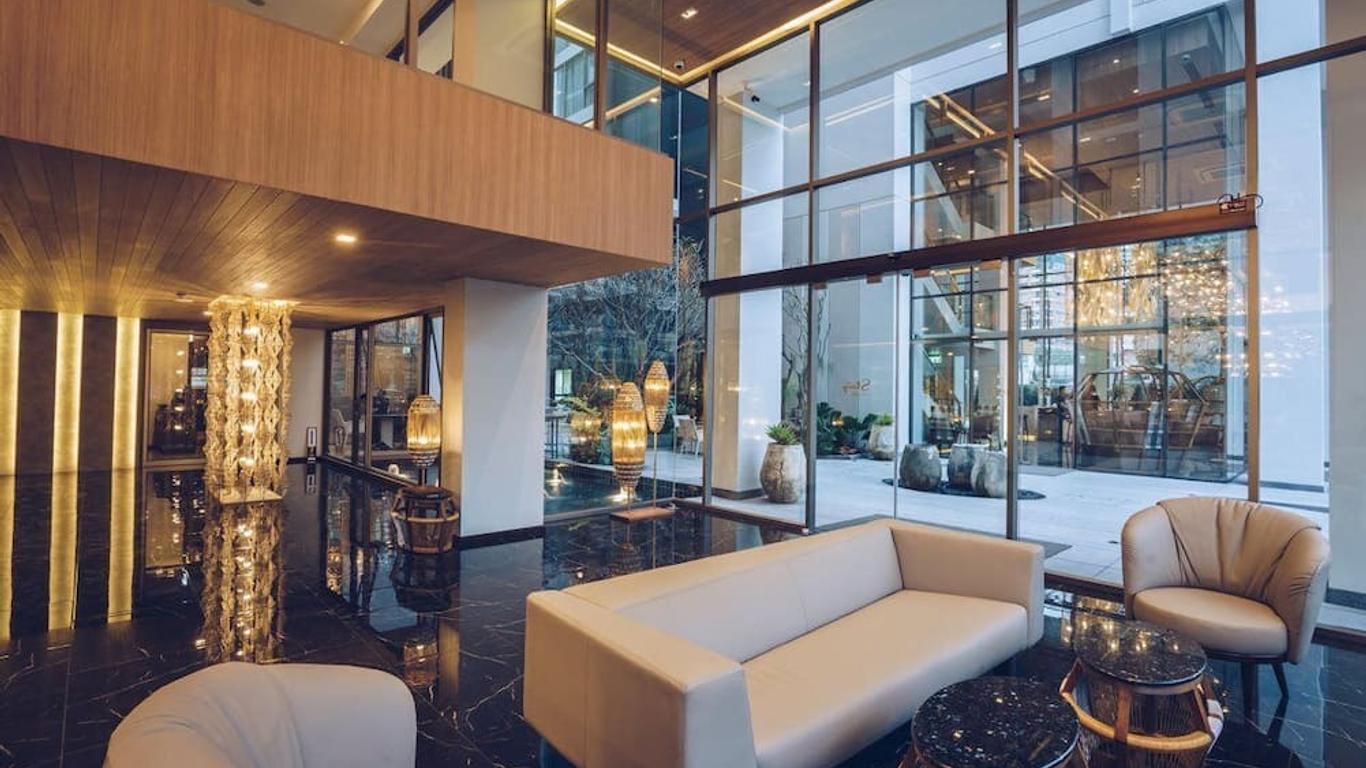 Stay with Nimman Chiang Mai