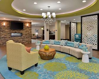 2 Connecting Suites at a Hotel - Houma - Lounge