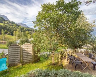 La Charbonnière - Cordon - Патіо