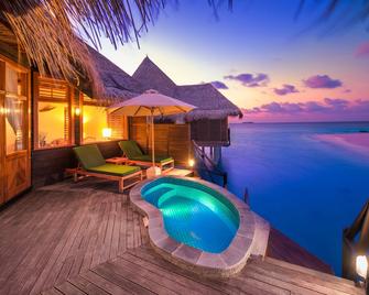 Coco Palm Dhuni Kolhu - Dhunikolhu Island - Piscina