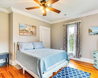 Spacious Athens Home ~ 1 Mi to Downtown! - Athens