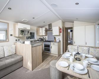 South Bay Holiday Park - Brixham - Kitchen