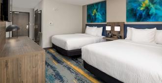 La Quinta Inn & Suites by Wyndham Spokane Downtown - Spokane - Schlafzimmer